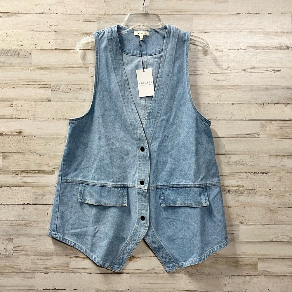 Promesa Days Go By Light Blue Washed Denim Over-Sized Button Front Vest - Picture 4 of 9